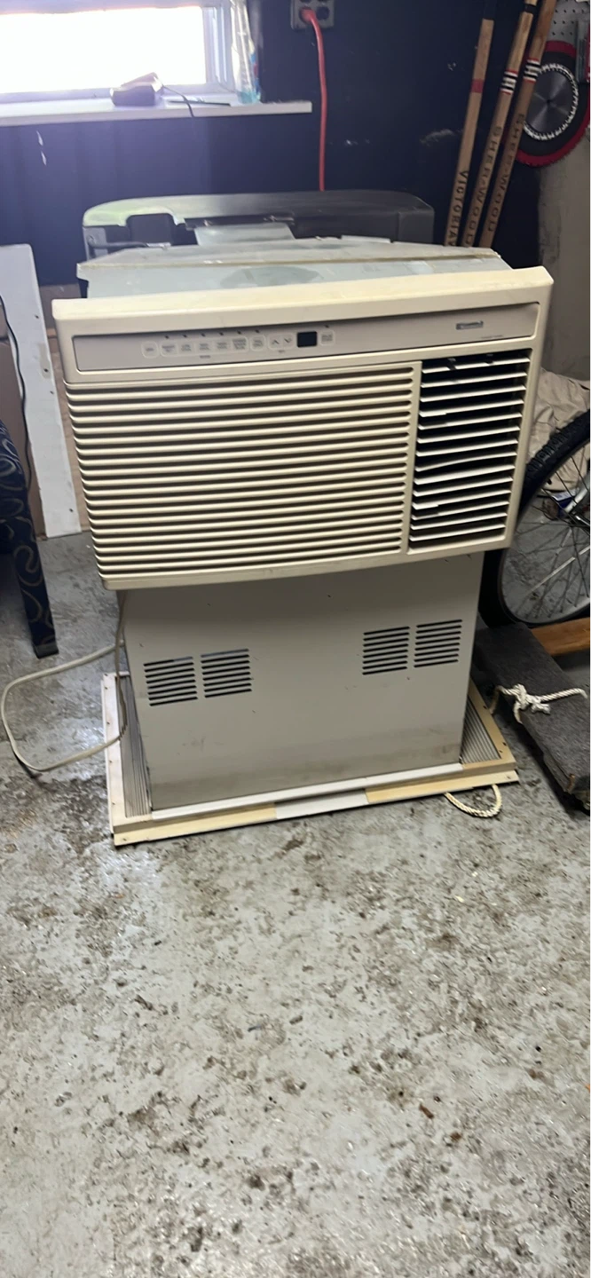 Kenmore Window Air Conditioner  at least 10,000 BTU - photo 3