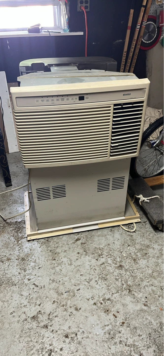 Kenmore Window Air Conditioner  at least 10,000 BTU - photo 4