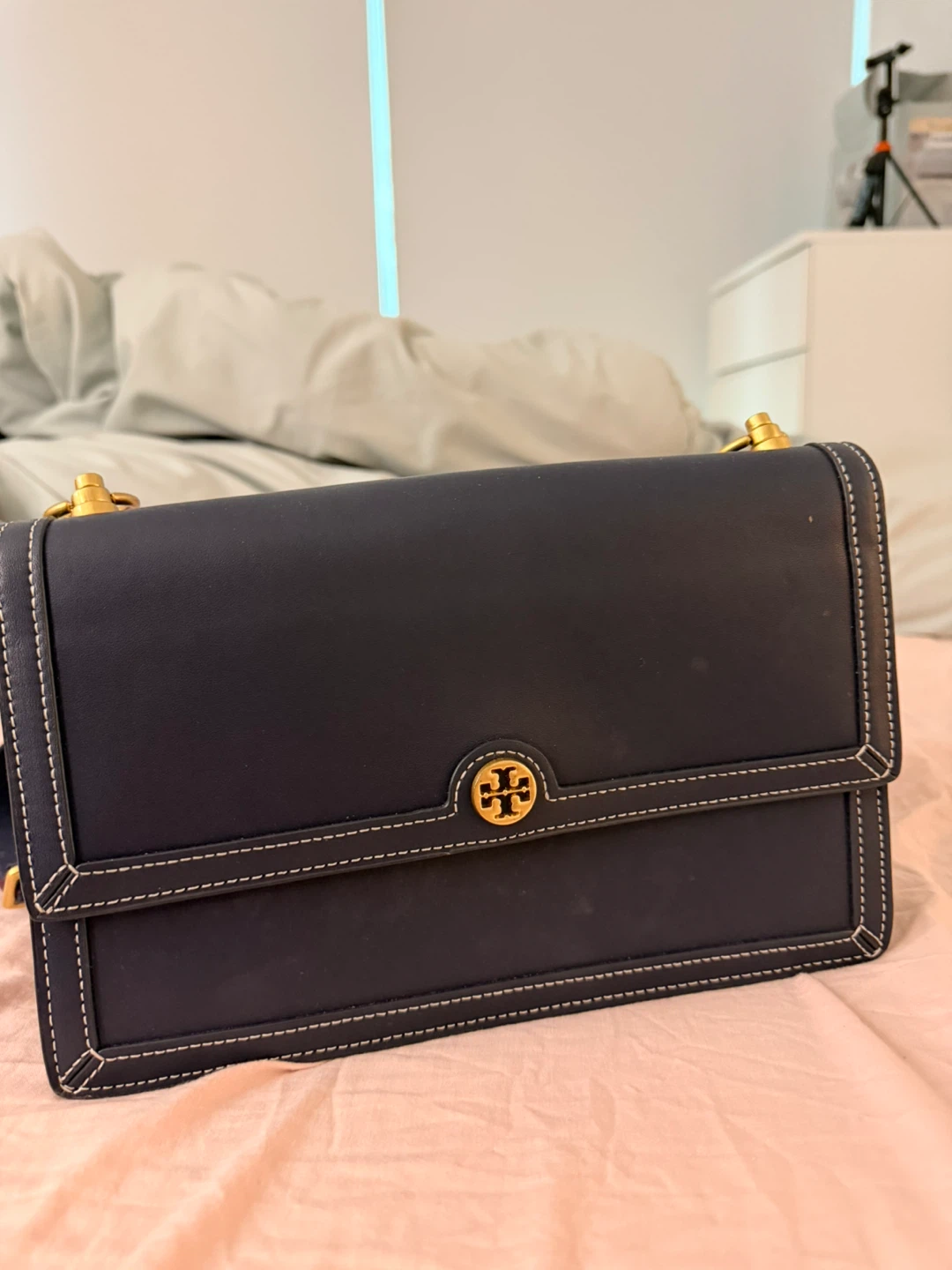 Tory Burch Navy Leather Shoulder Bag - photo 3