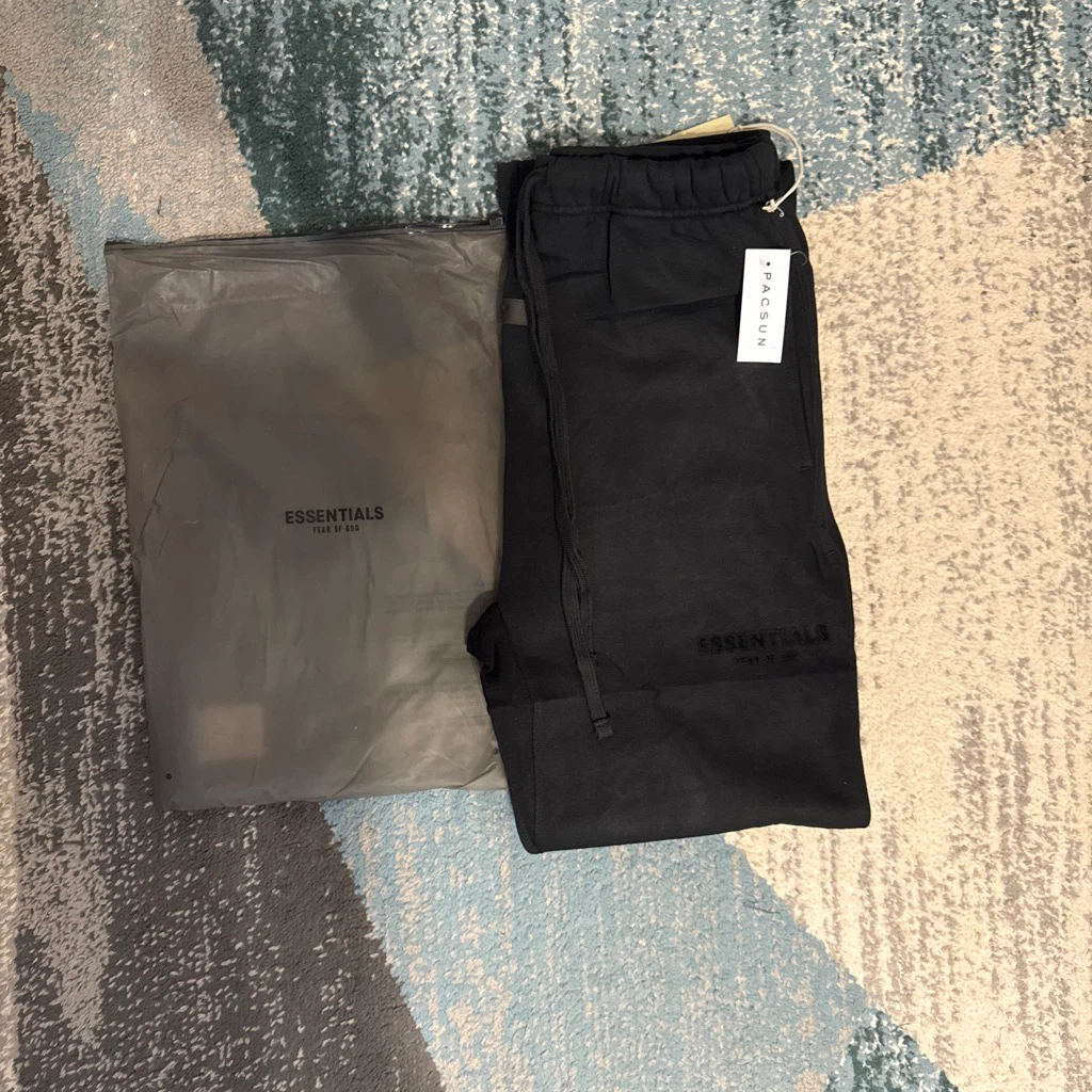 Fear of God Essentials Sweatpants