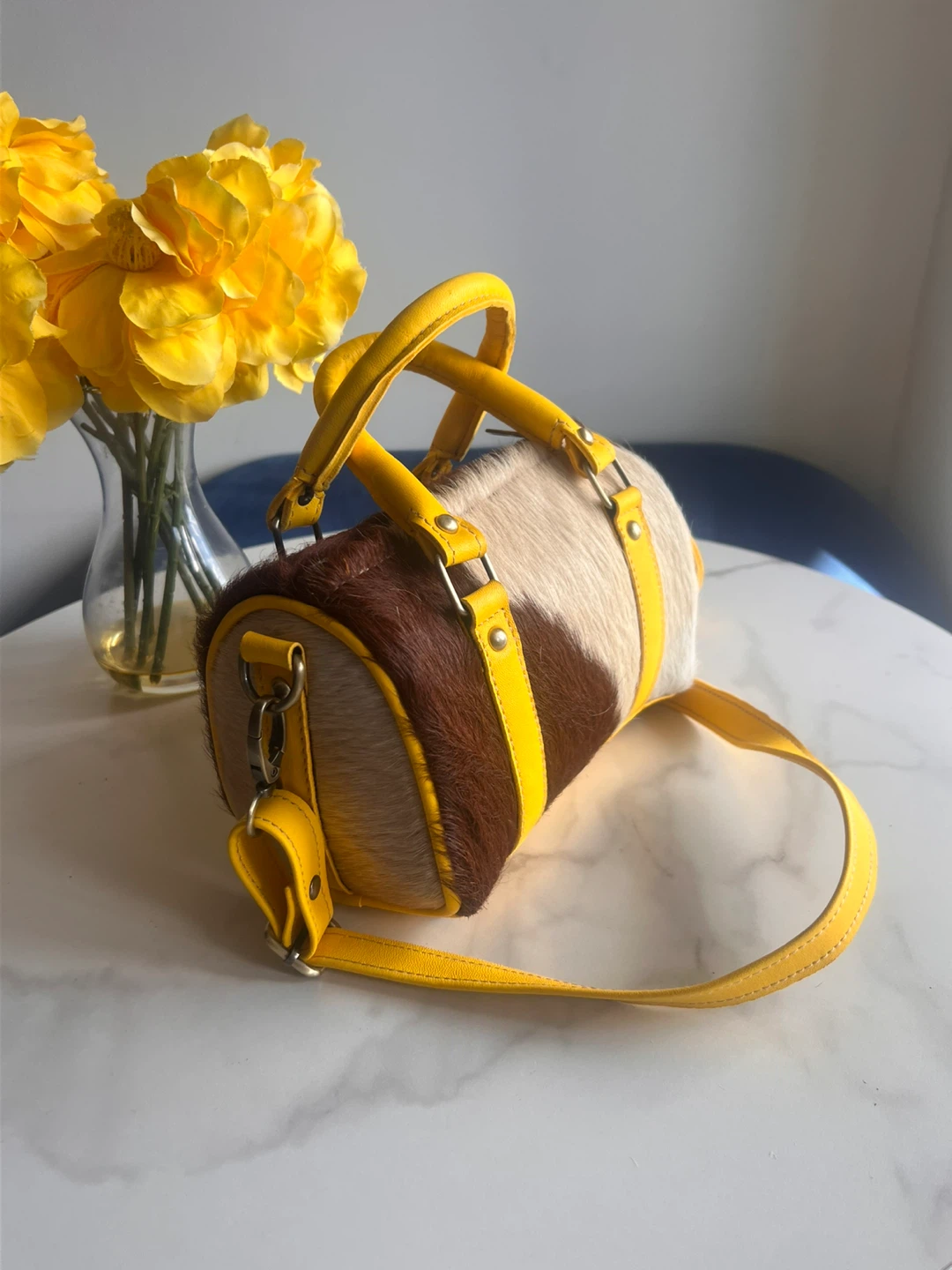 Real Fur & Leather Barrel min Handbag - photo 4
