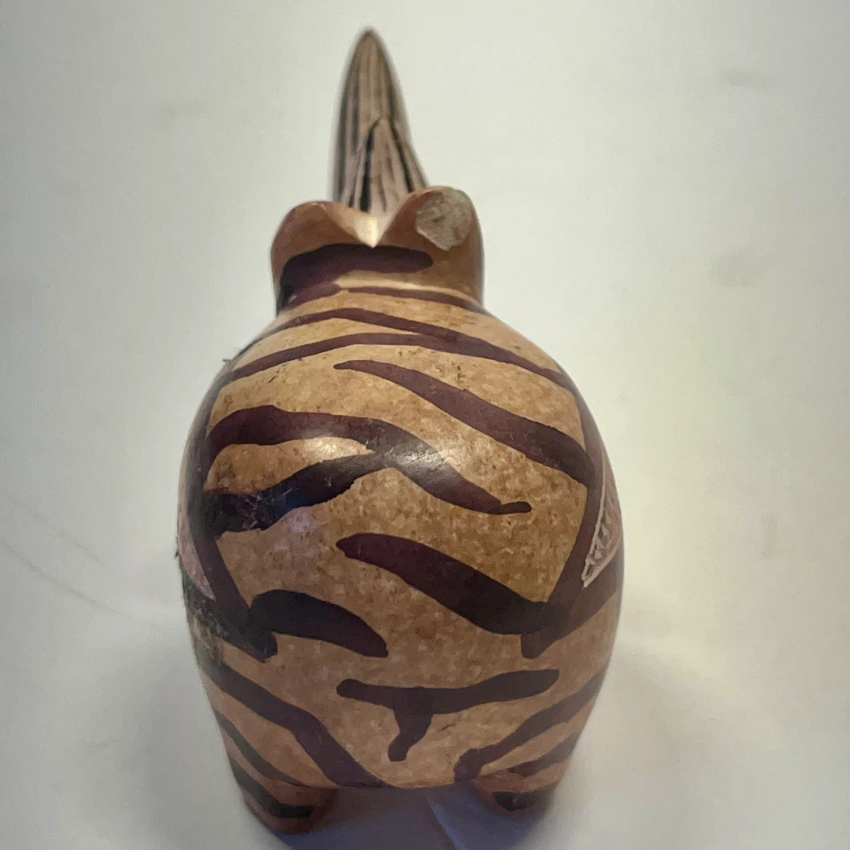 "Made in Kenya" Rhino Figurine - photo 3