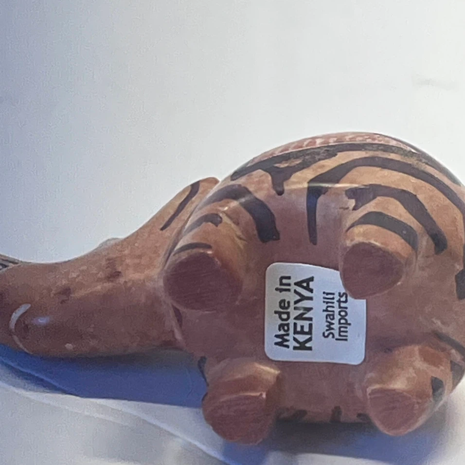 "Made in Kenya" Rhino Figurine - photo 4