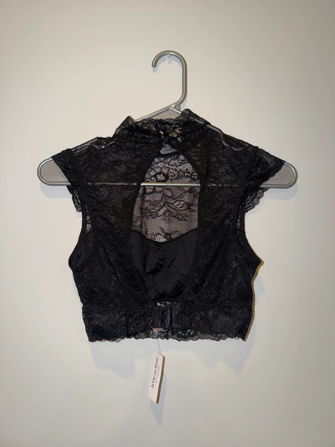 La Vie en Rose Black Lace Crop Top - photo 2
