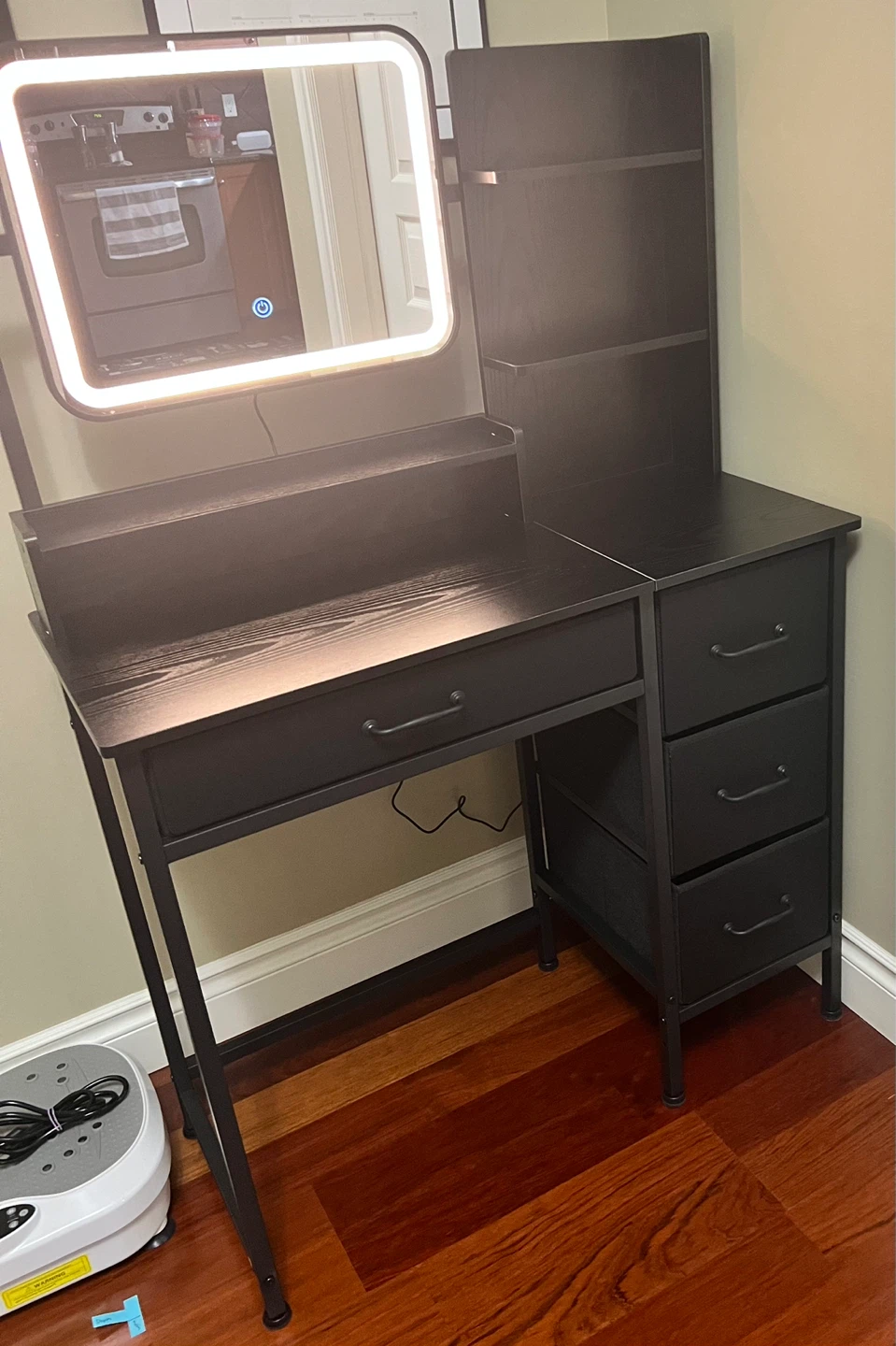 Makeup Vanity with Mirror & LED Lights - Fully Assembled - photo 4