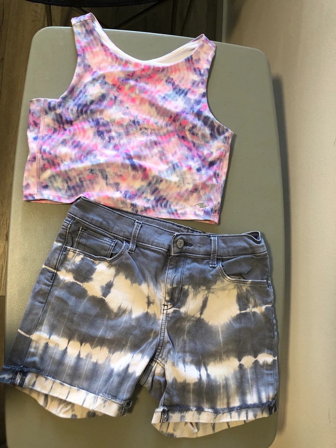 Athletic Works Girls XL/TG & Old Navy Shorts Set