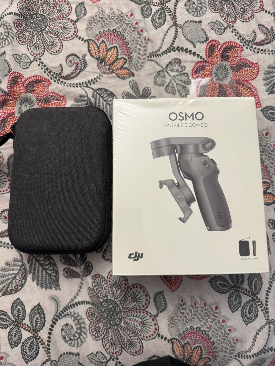 DJI Osmo Mobile 3 Combo Gimbal - photo 2