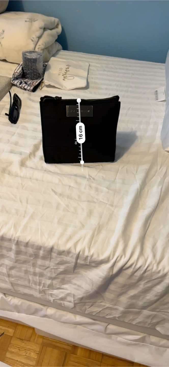 Holt Renfrew Black Quilted Pouch - photo 3