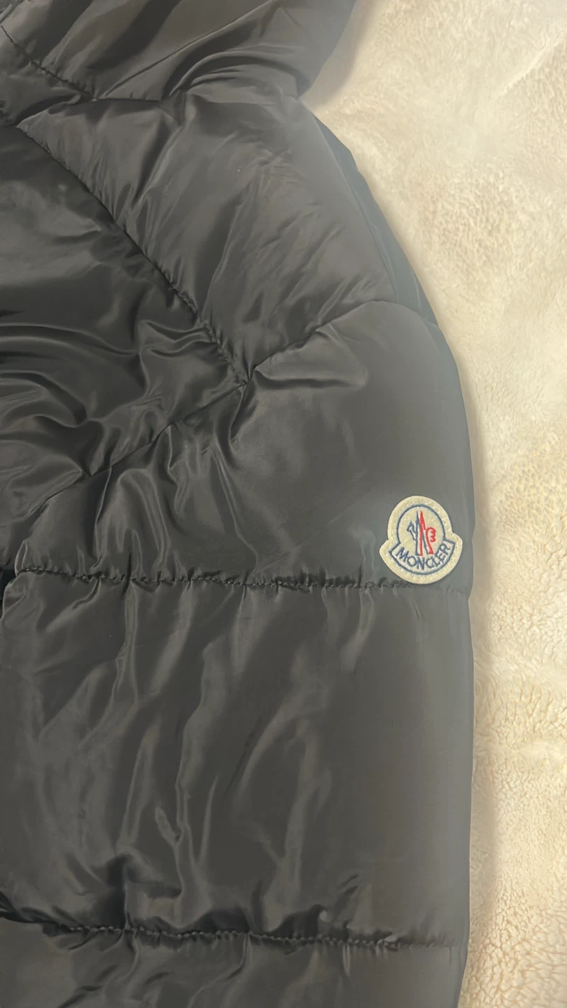 Moncler Black Puffer Jacket(NEED GONE) - photo 2