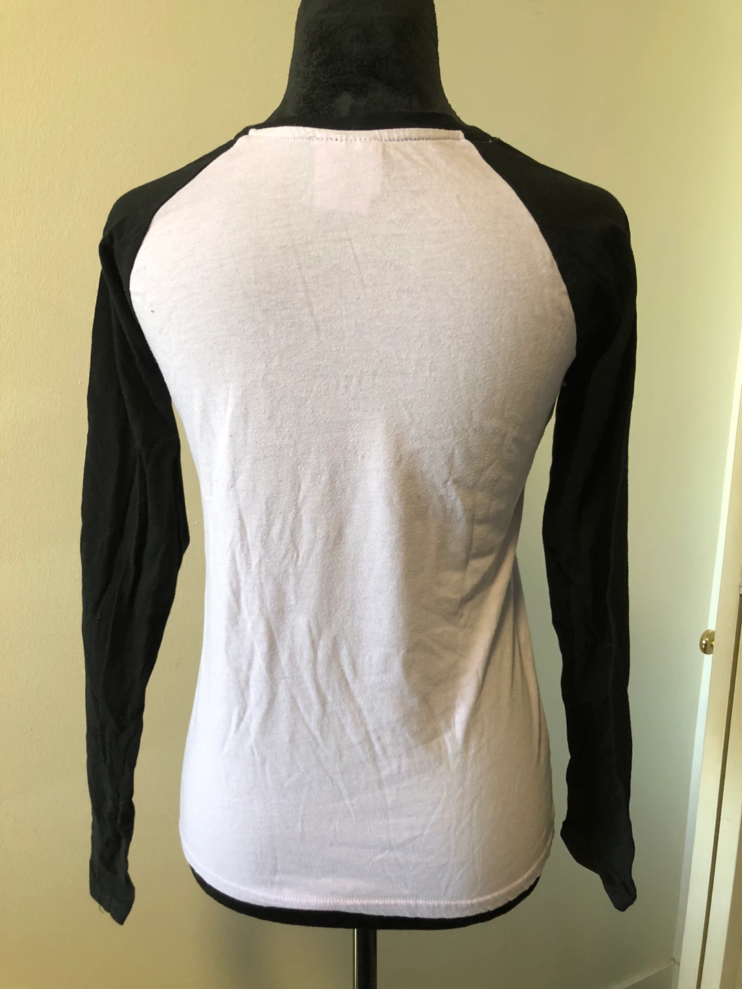 Gap Long Sleeve T-Shirt - photo 2