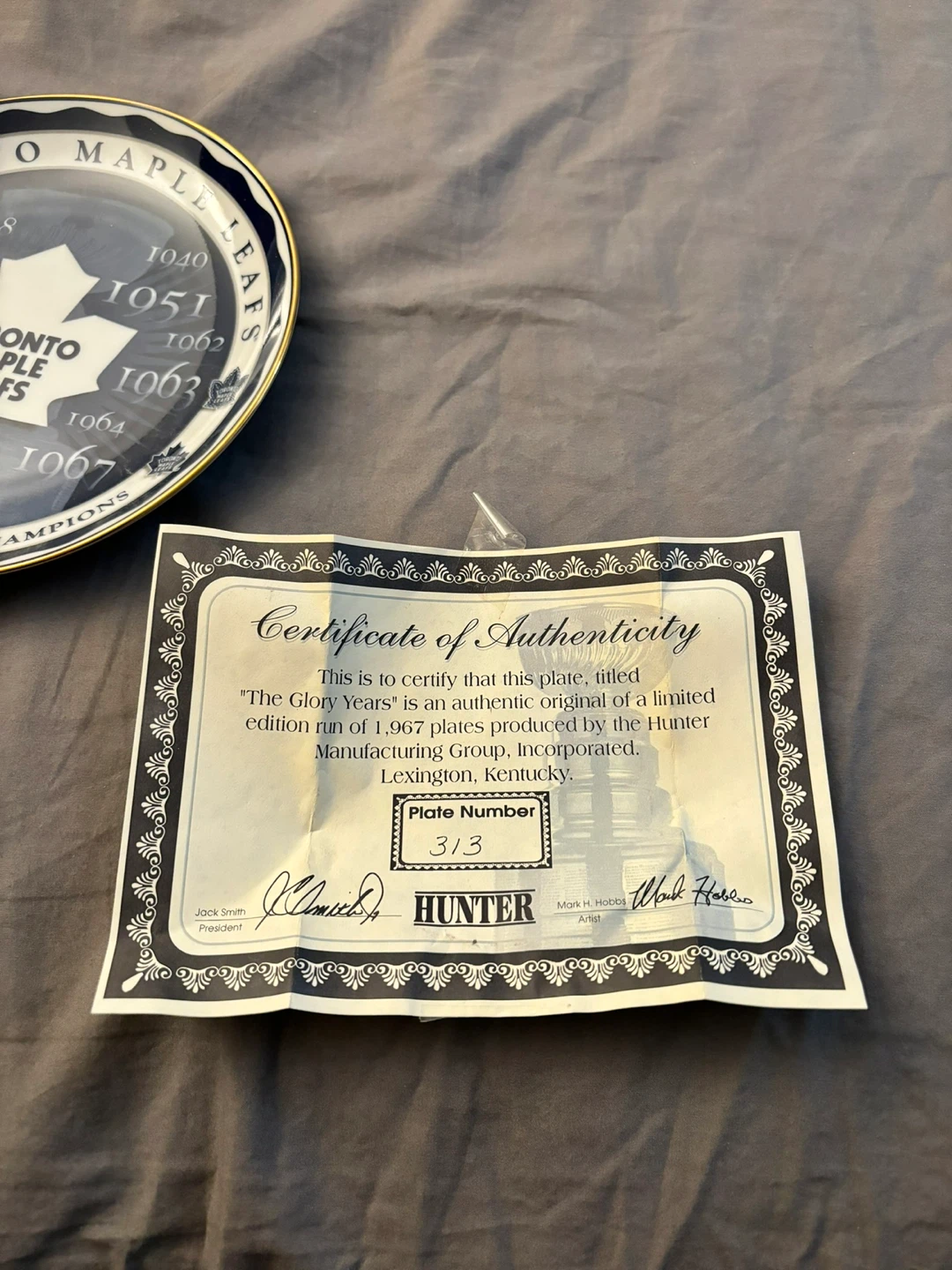 Toronto Maple Leafs "The Glory Years" Limited Edition Plate - photo 2