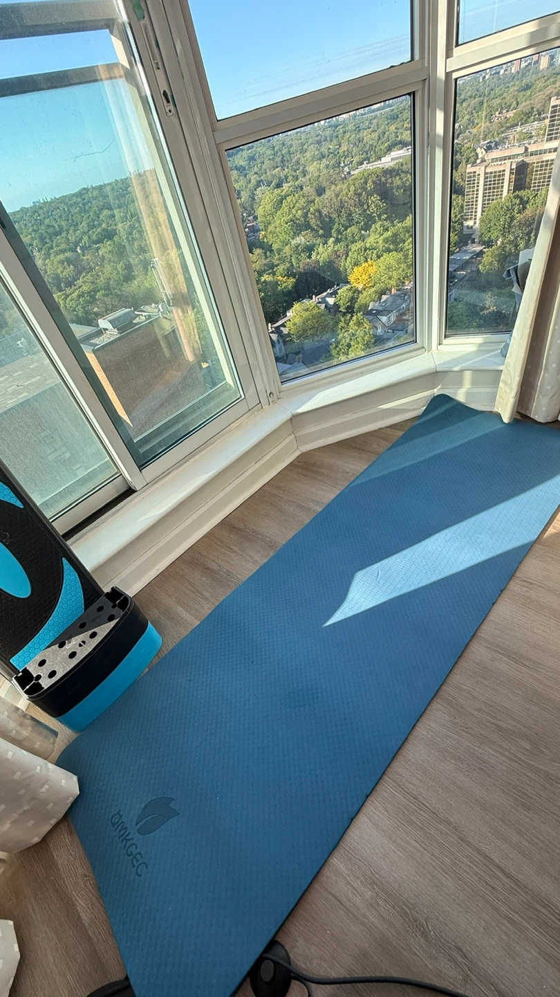 QMKGEC Blue Yoga Mat