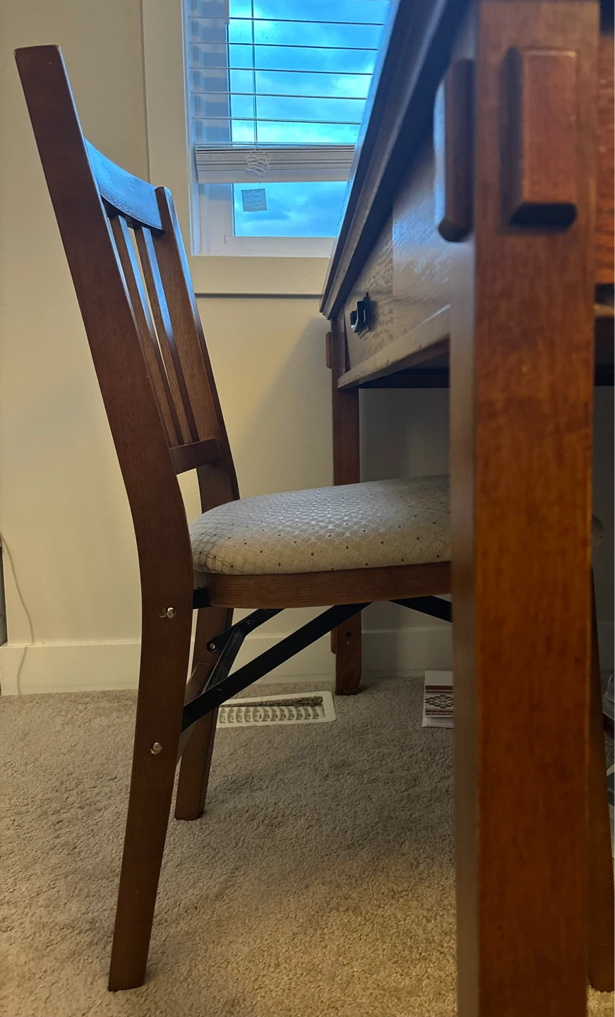 Desk and Chair set - photo 5