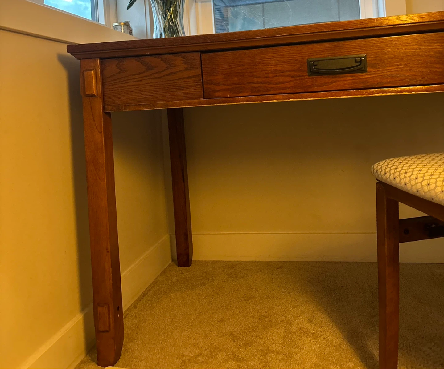 Desk and Chair set - photo 3