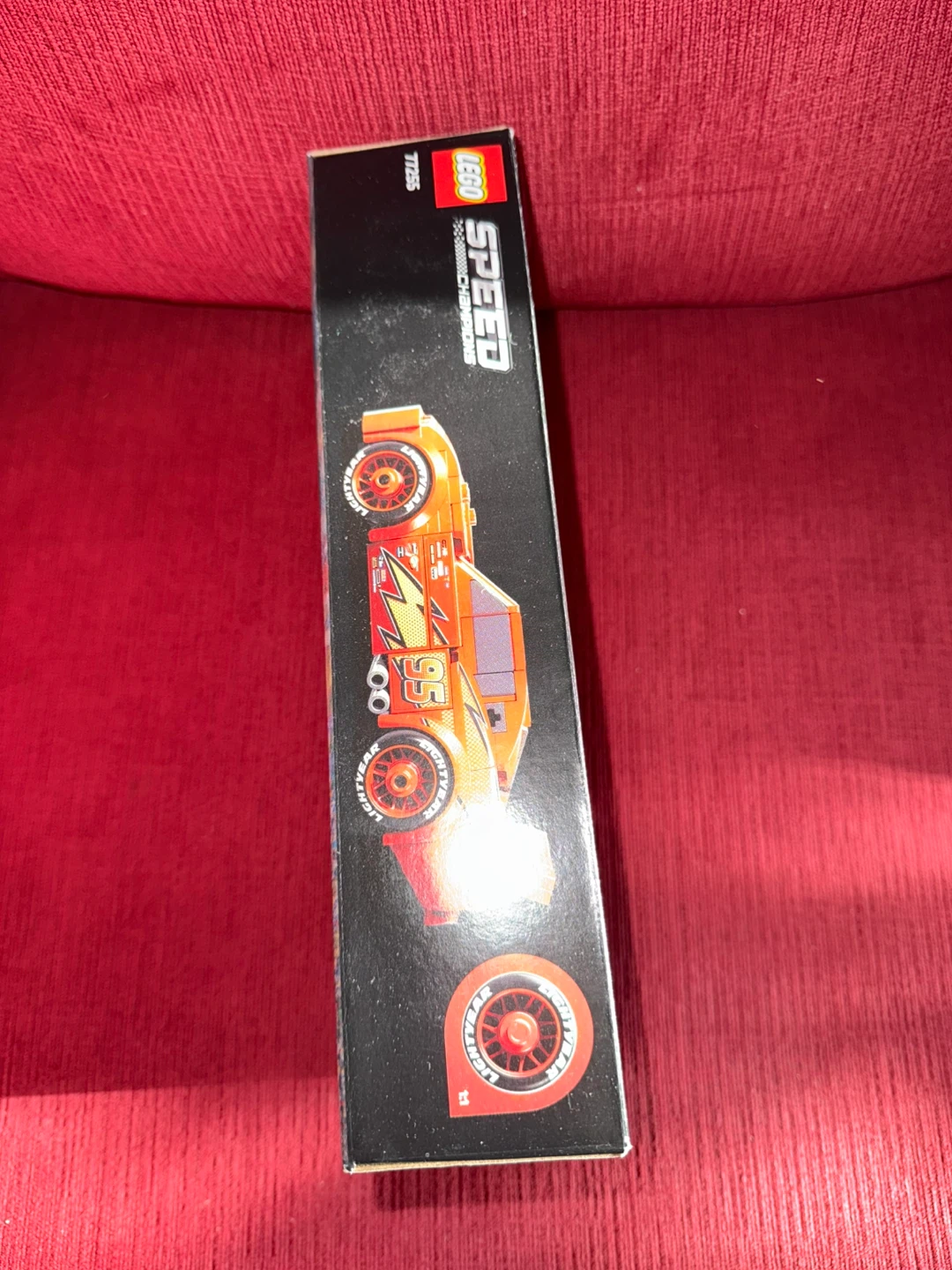 Lego Disney Lightning McQueen 77255 - photo 3