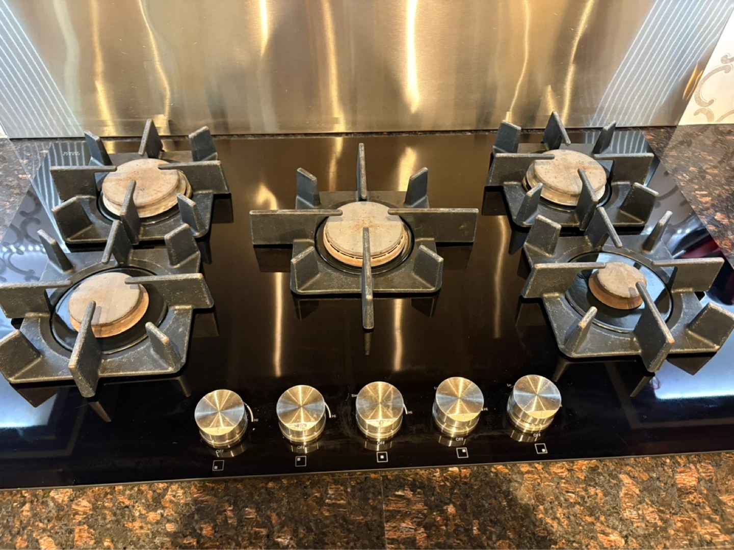 JennAir 36” Five-Burner Gas Cooktop - photo 4