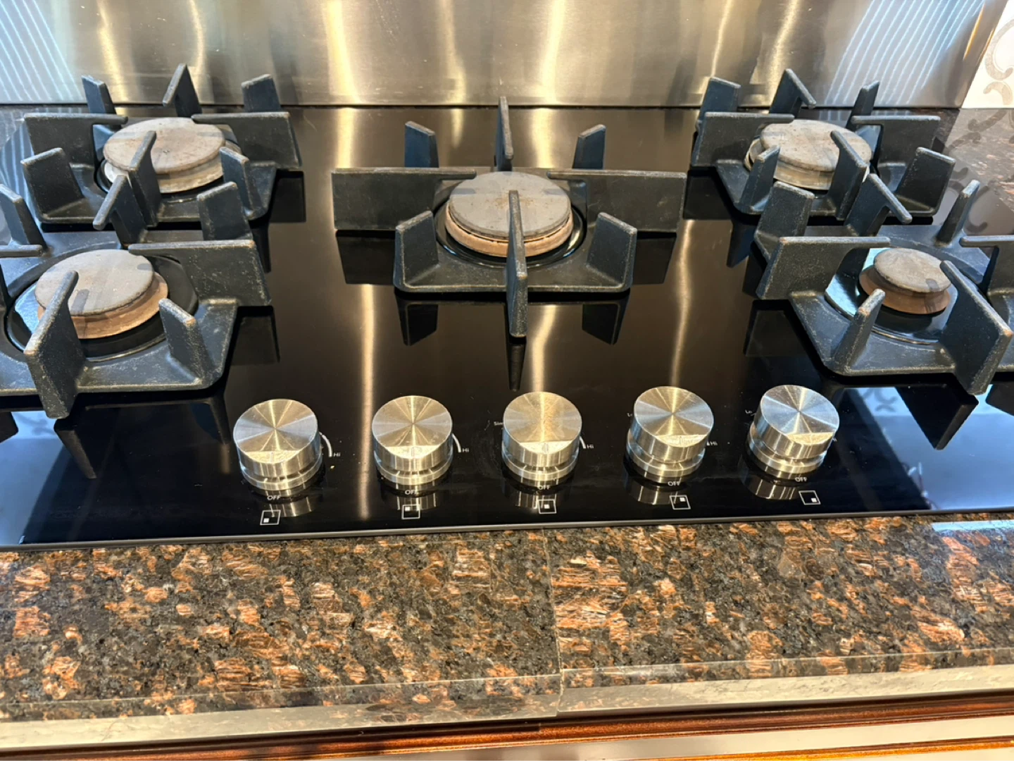 JennAir 36” Five-Burner Gas Cooktop - photo 3