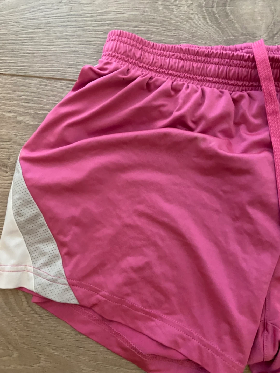 Pink running shorts - photo 2