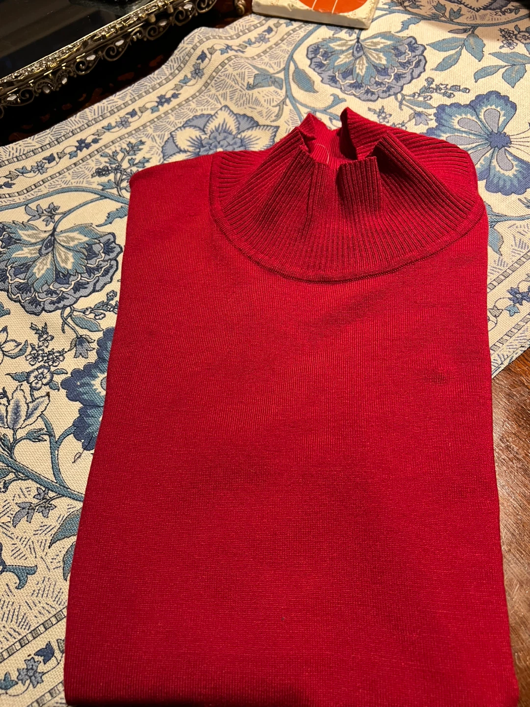 August Silk sleeveless mock neck top - photo 2