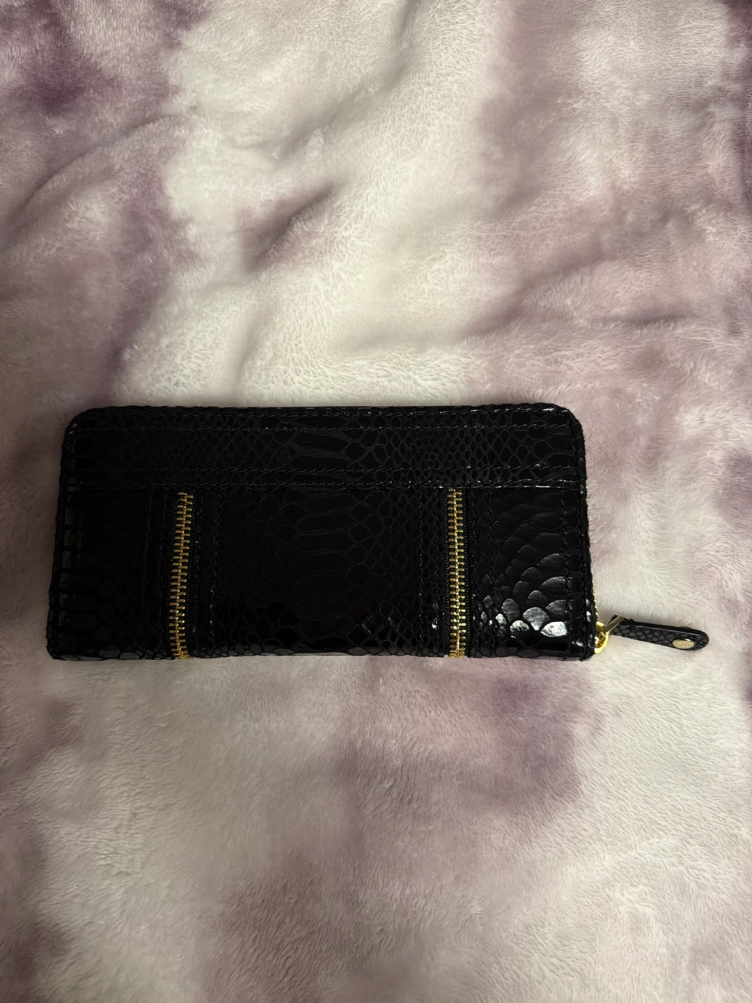Michael Kors Black Snakeskin Zip Around Wallet - photo 3
