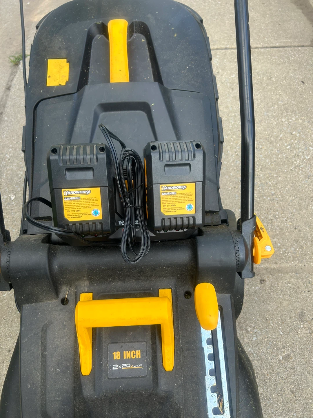 Yardworks 18 Inch Cordless Electric Lawn Mower - photo 2
