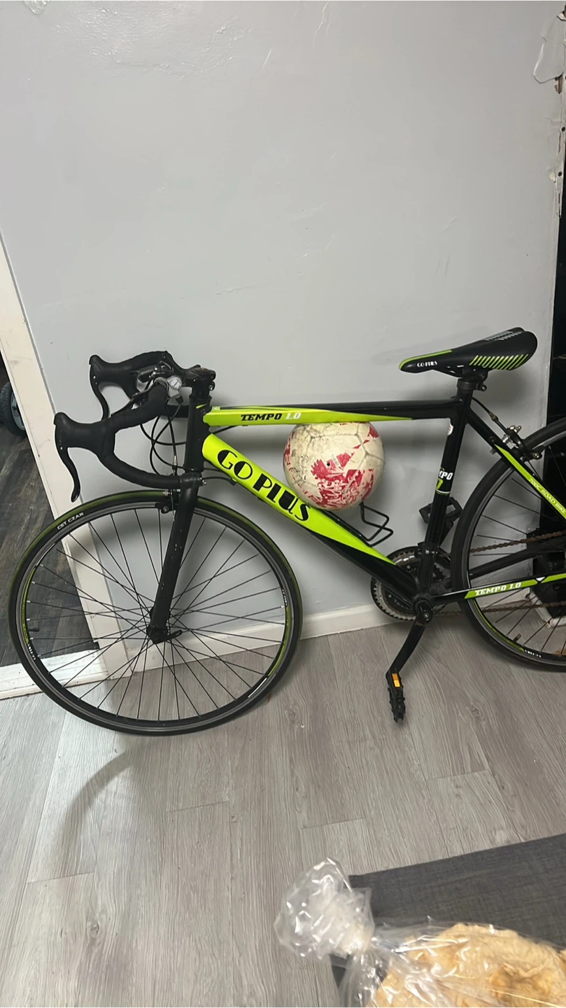 GO PLUS Tempo 1.0 Road Bike