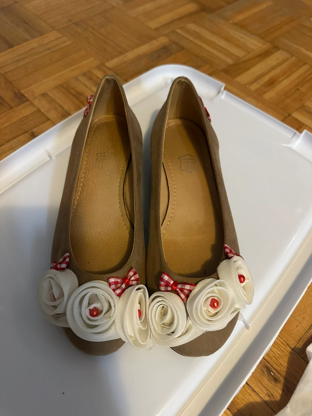 Sweet Girl Women's Flats Size 37