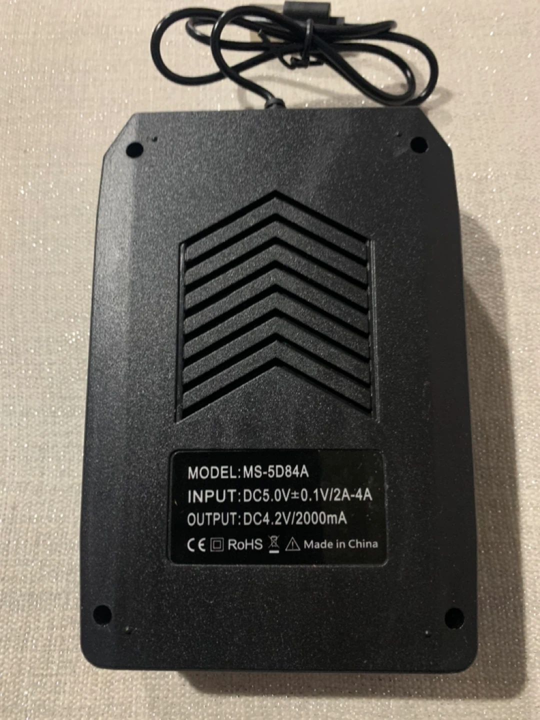 Universal Li-ion Battery Charger MS-5D84A - photo 2