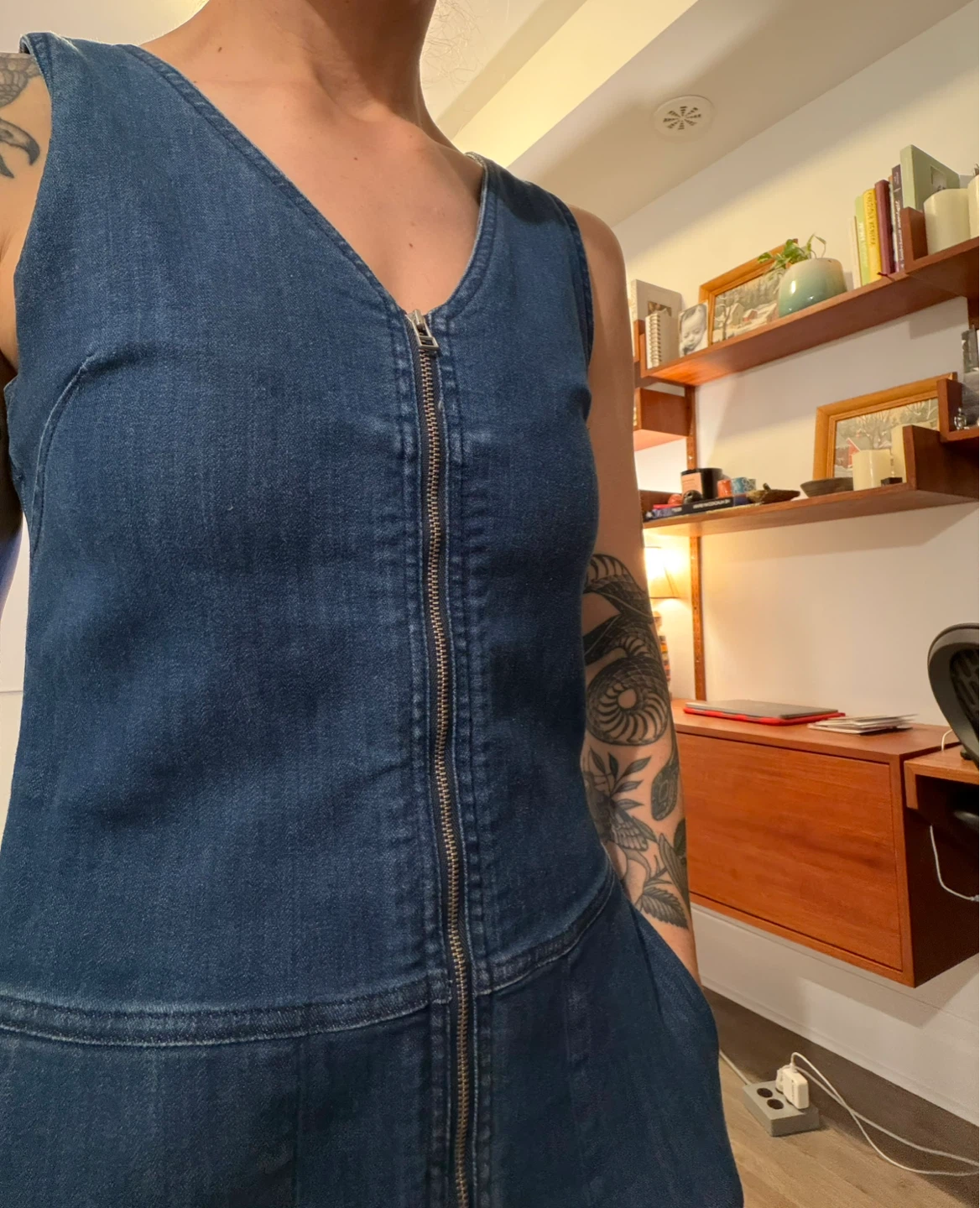 DU/ER Denim Jumpsuit Size Medium - photo 3