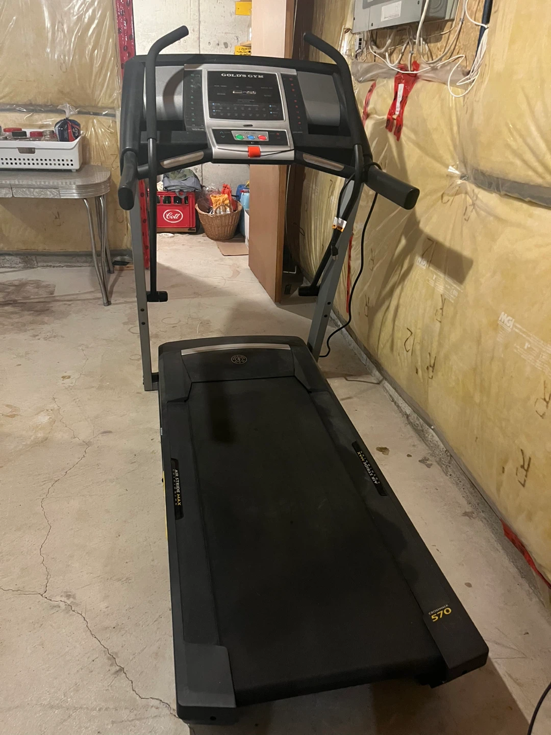 Gold's Gym 570 Treadmill