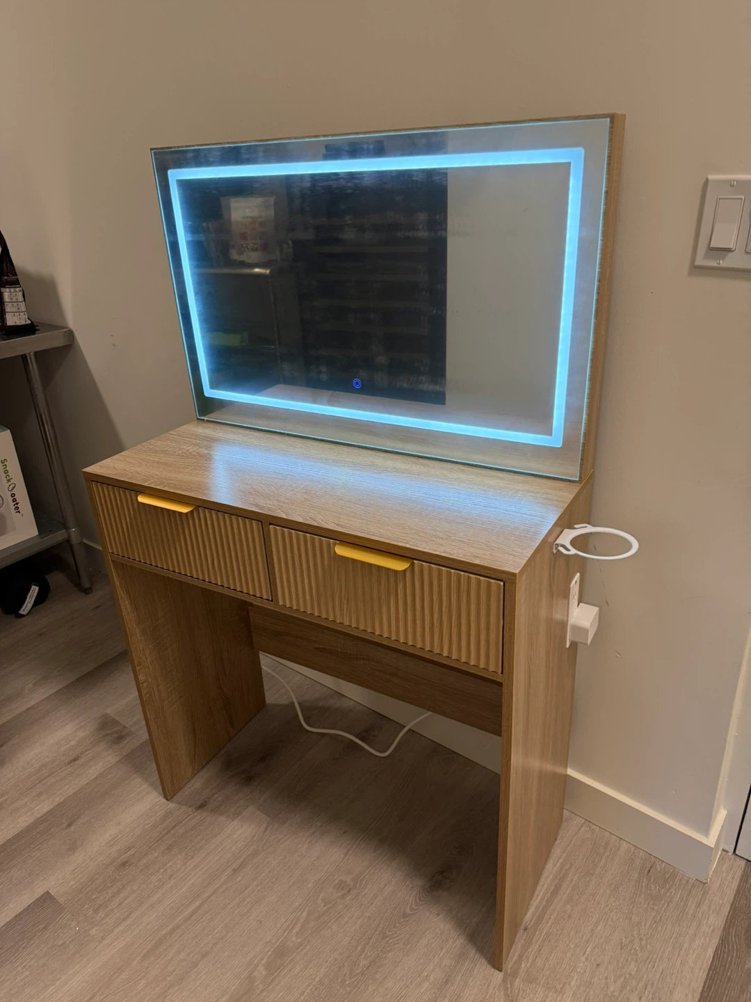 Vanity Dresser