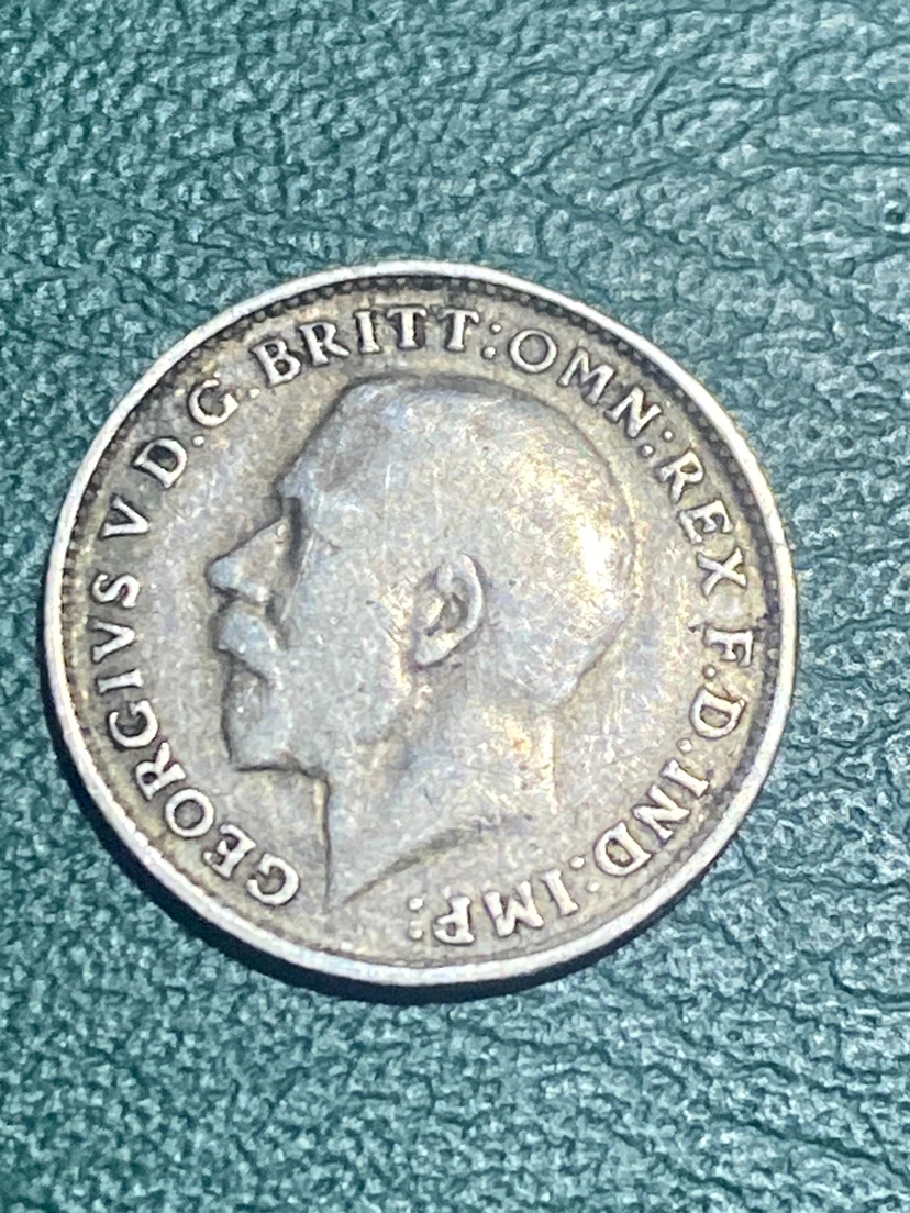1917 King George V 3 Pence Coin
