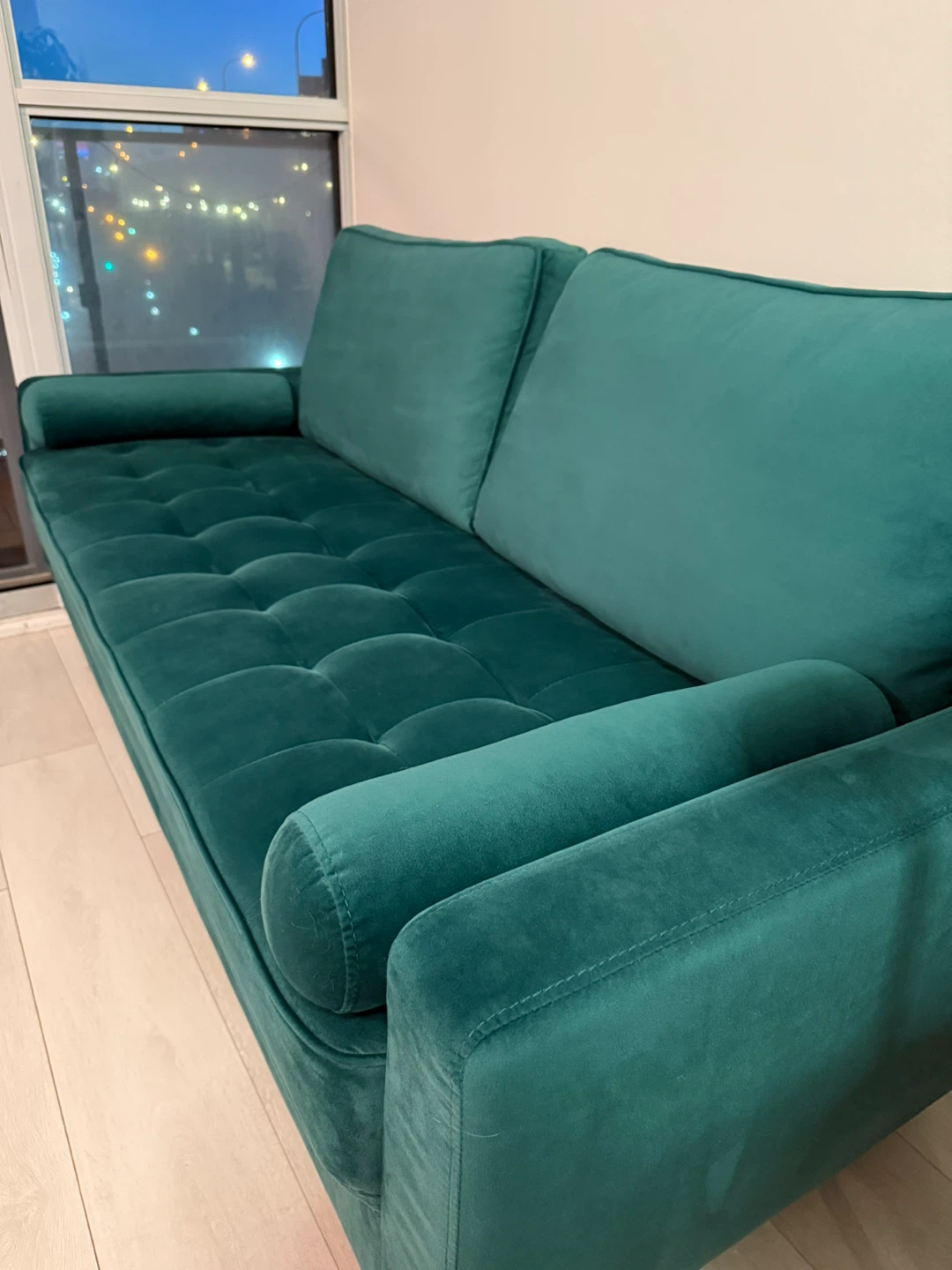 70” Green Velvet Tufted Sofa (Free Delivery in Toronto)