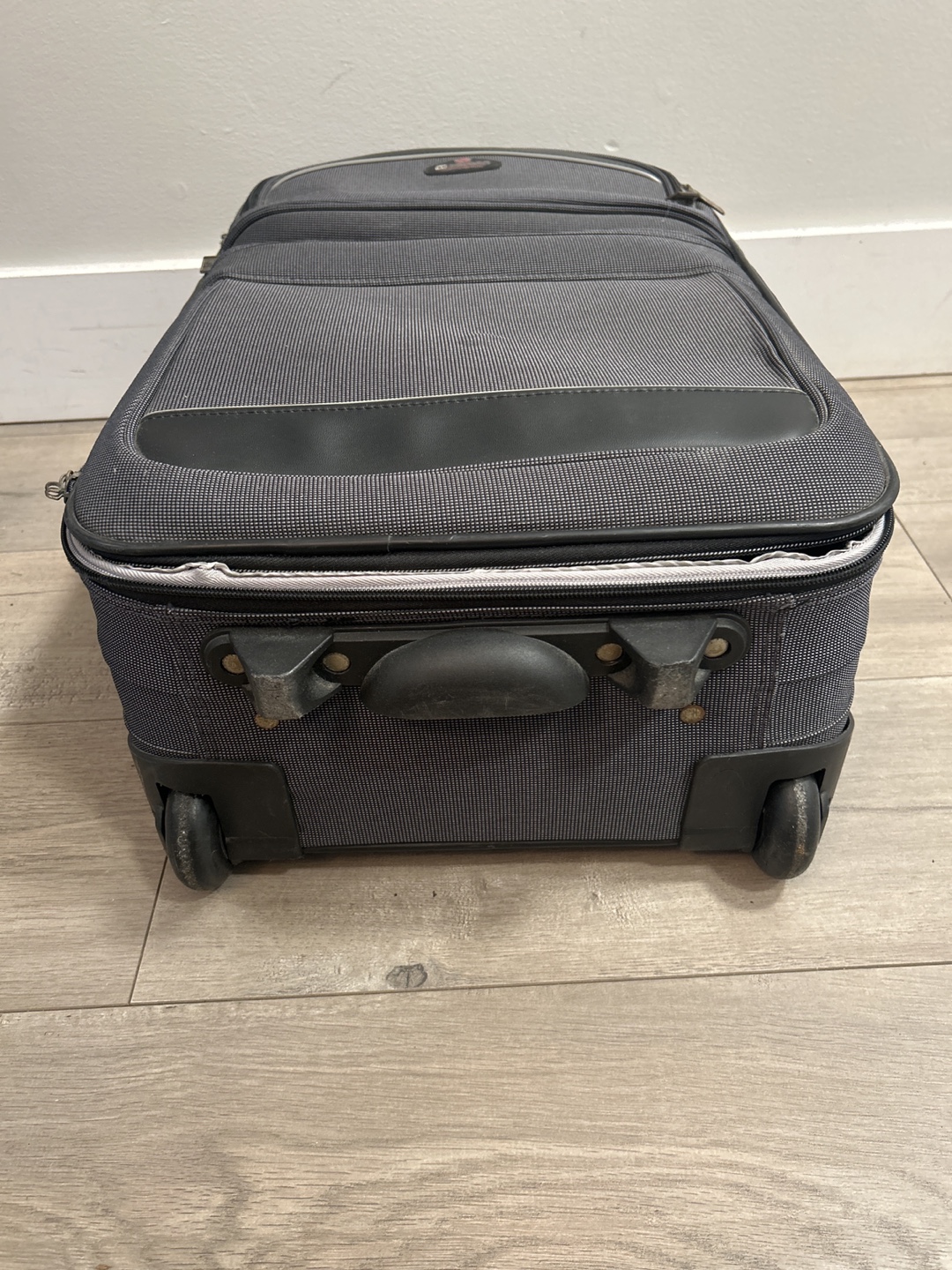 Mendoza Rolling Suitcase - photo 3
