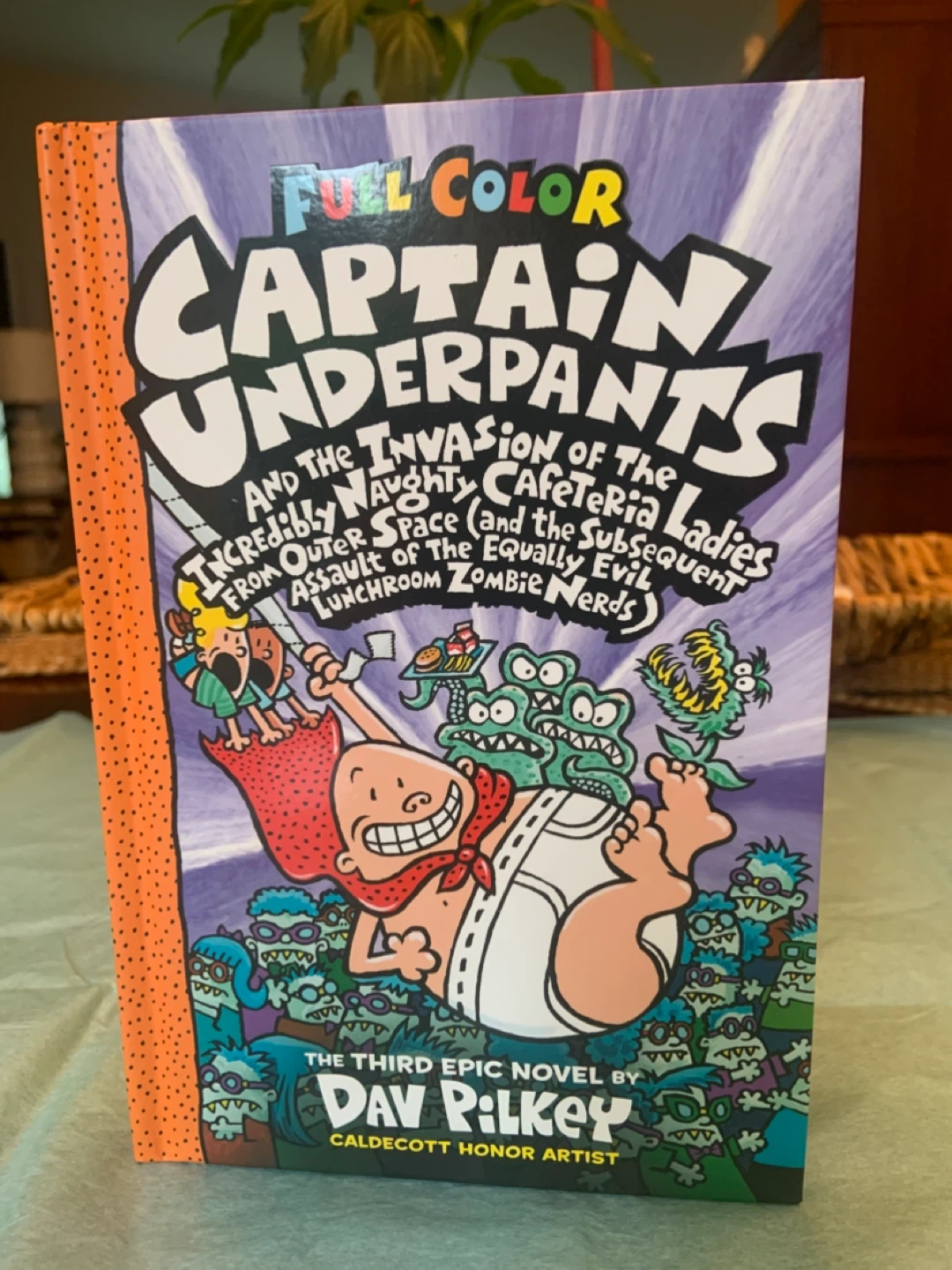 NEW FULL COLOR ‘ CAPTAIN UNDERPANTS !
