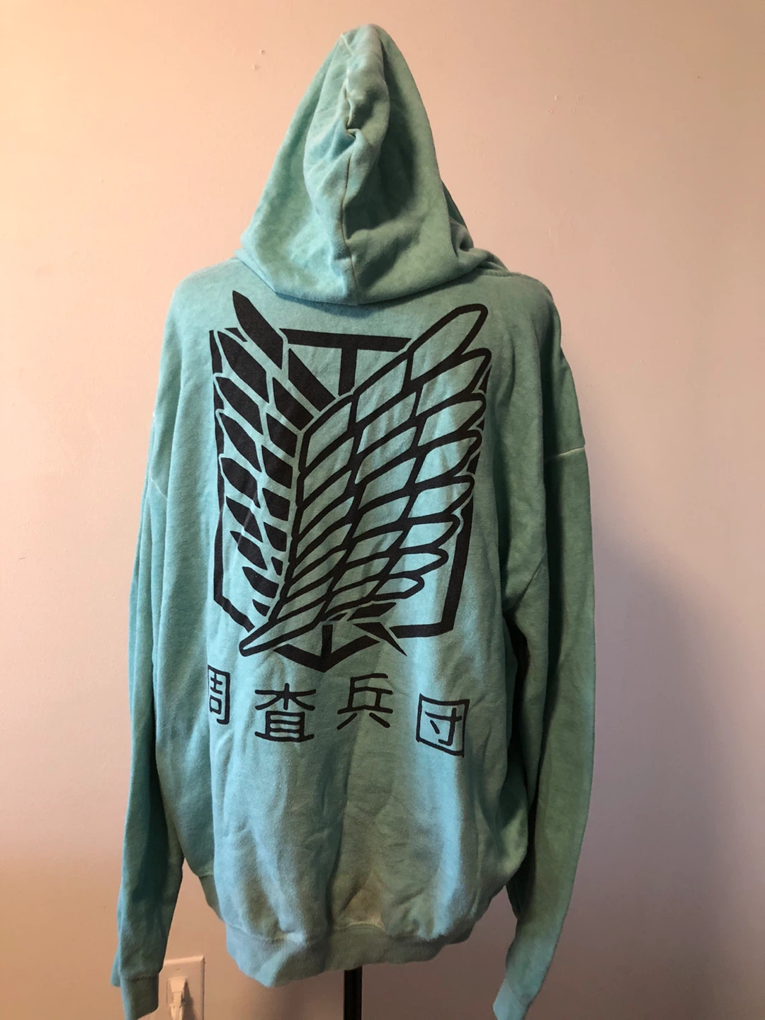 Attack on Titan Season 3 Hoodie XL