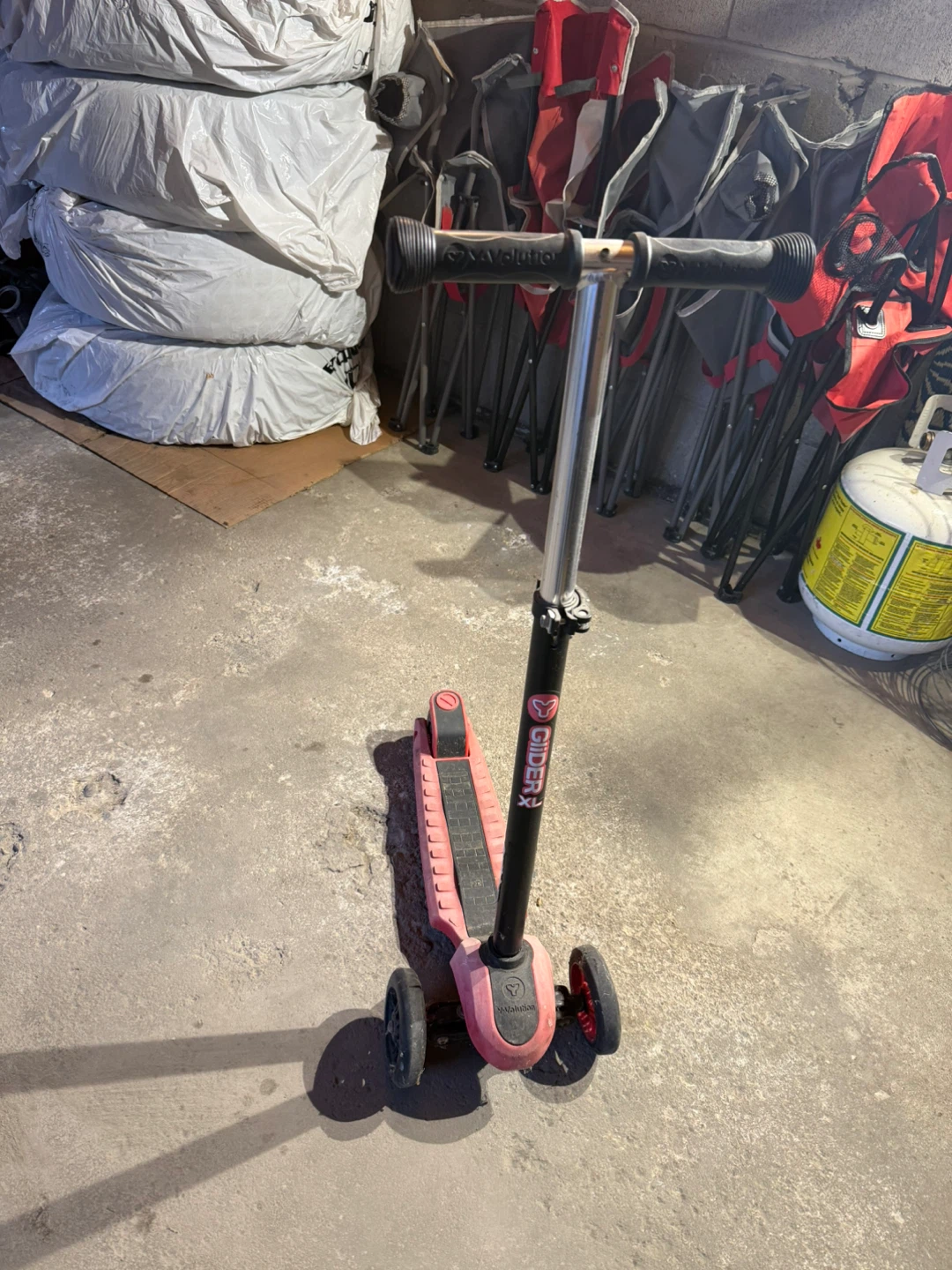 Red GliderX 3-Wheel Scooter