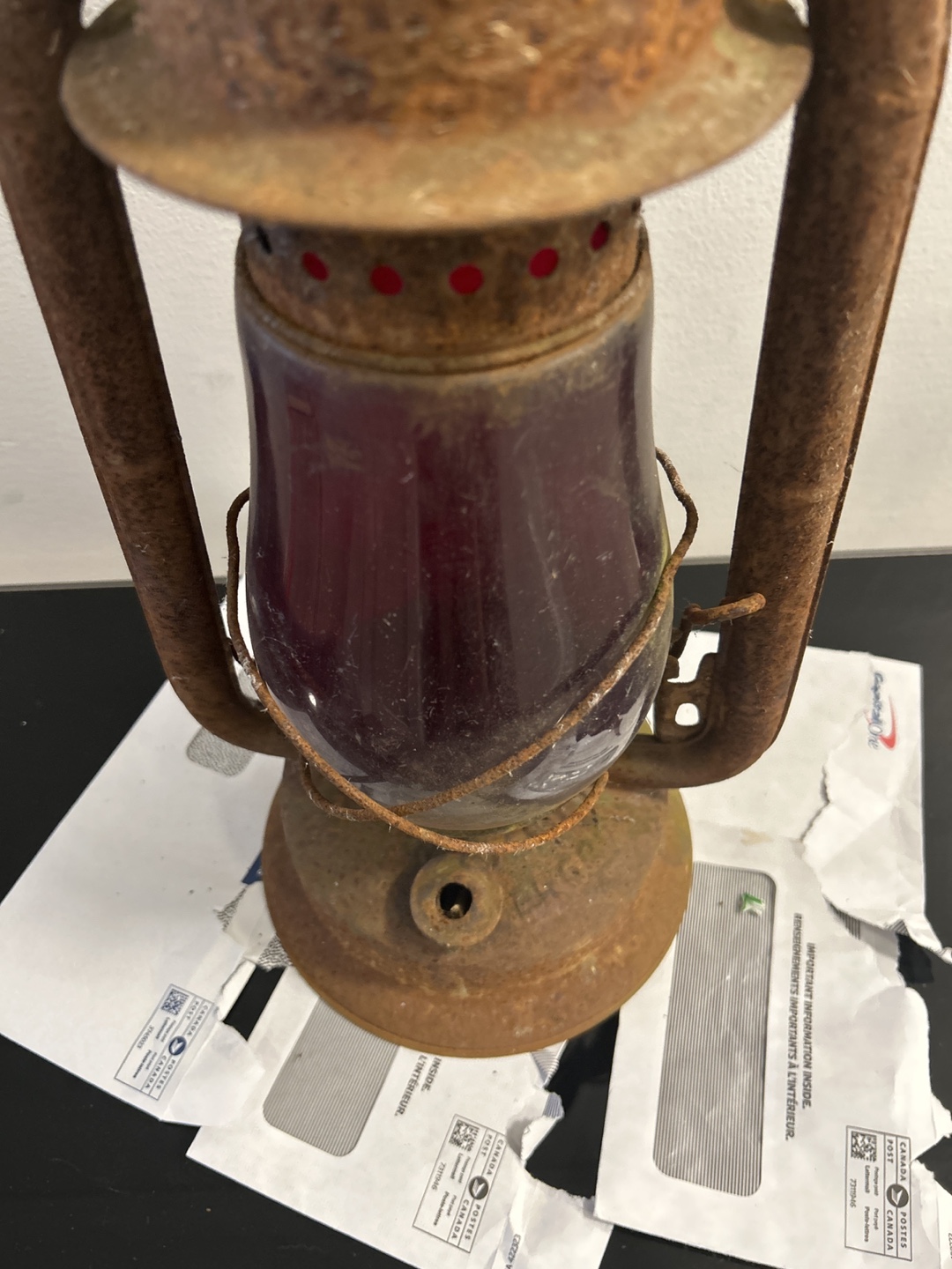 Rustic Red Glass Lantern Needs repair) - photo 5