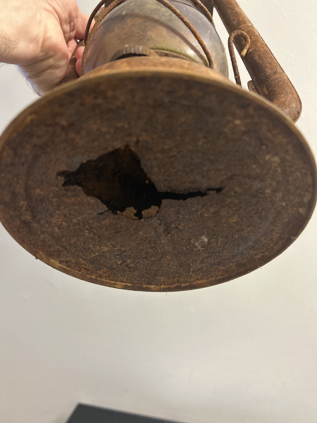 Rustic Red Glass Lantern Needs repair) - photo 4