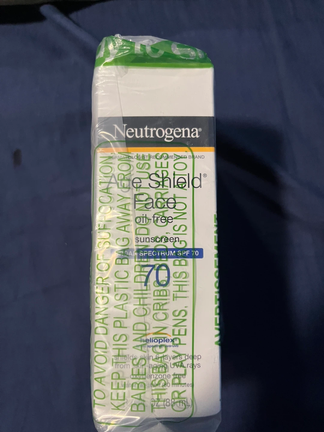 Neutrogena Age Shield Face Lotion Sunscreen SPF 70