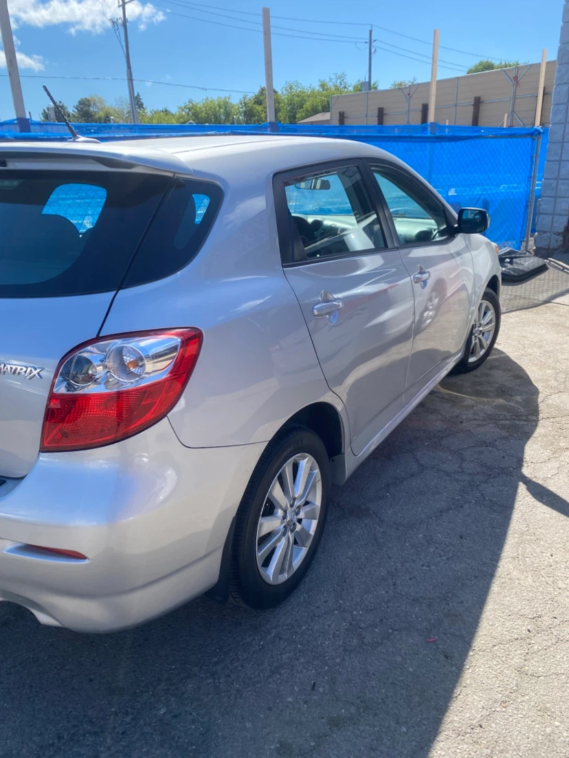 Toyota matrix - photo 3