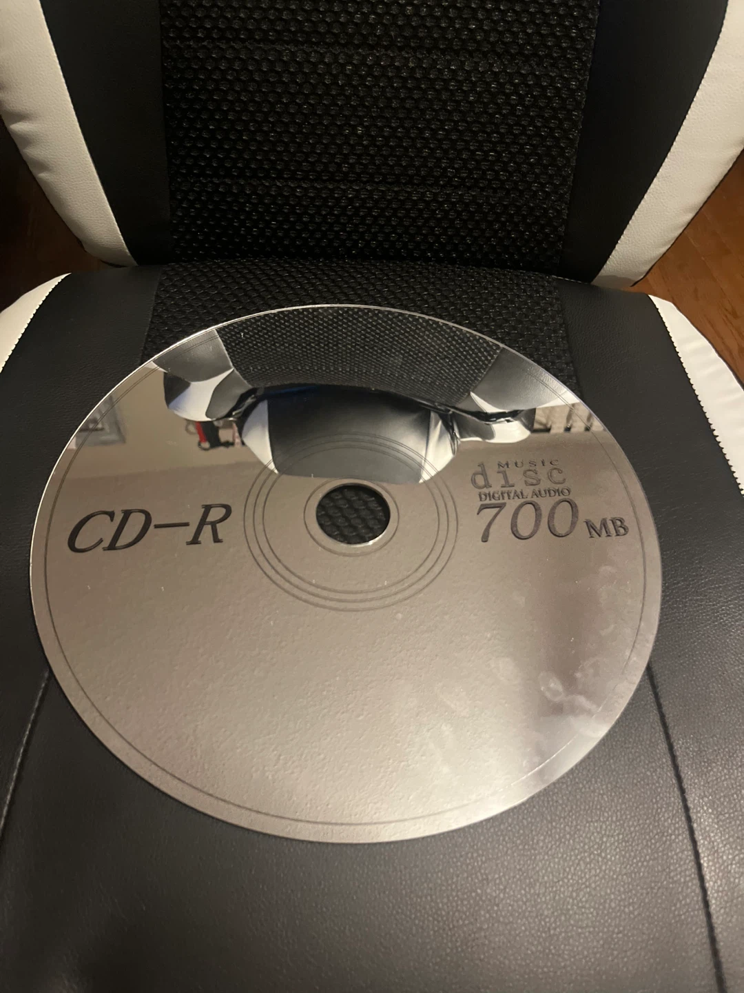 CD mirror