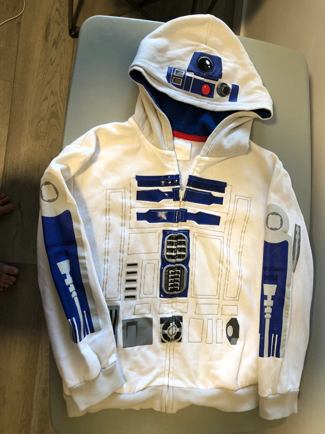 Disney Star Wars R2-D2 Hoodie 9/10