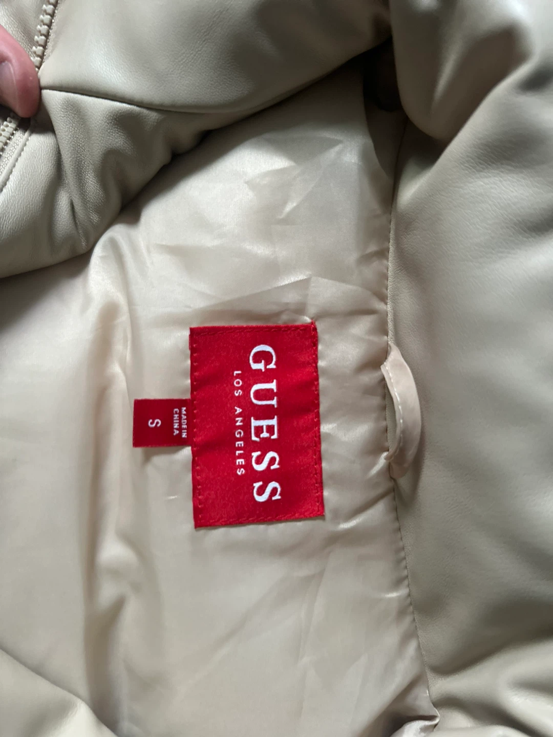 GUESS Puffer Vest Size S - photo 2