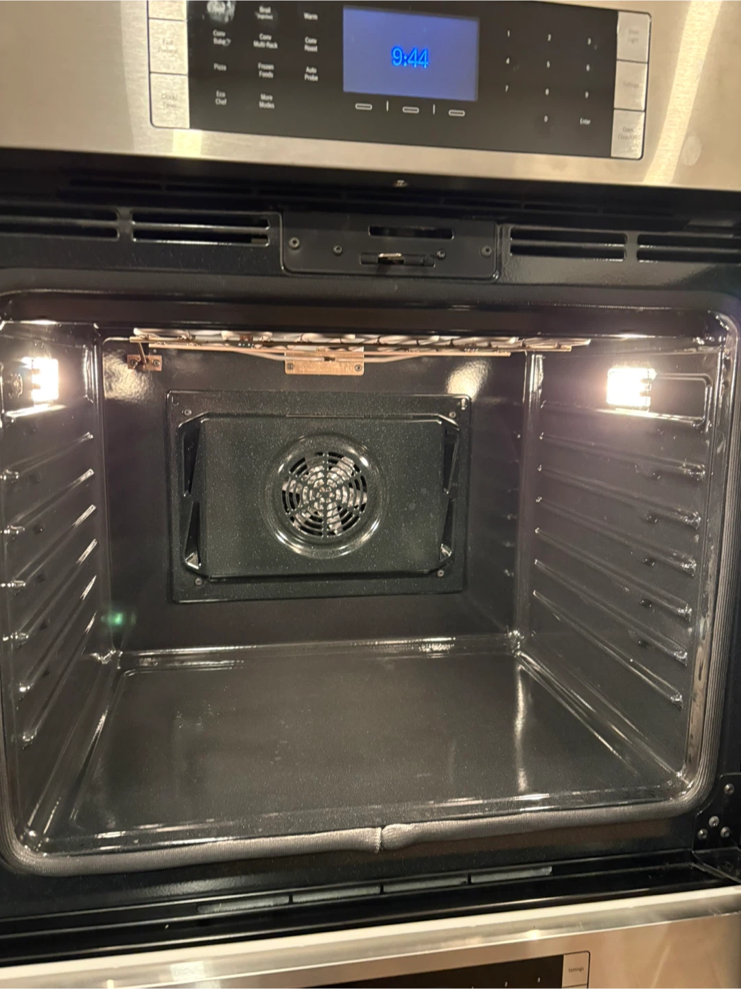 Benchmark(Bosch) Built in 30” Wall Oven - photo 5