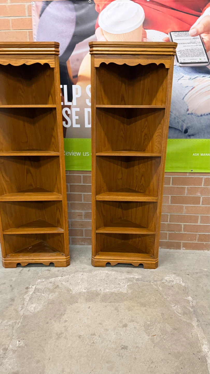 Corner Set of Two Wooden Bookcases - photo 4
