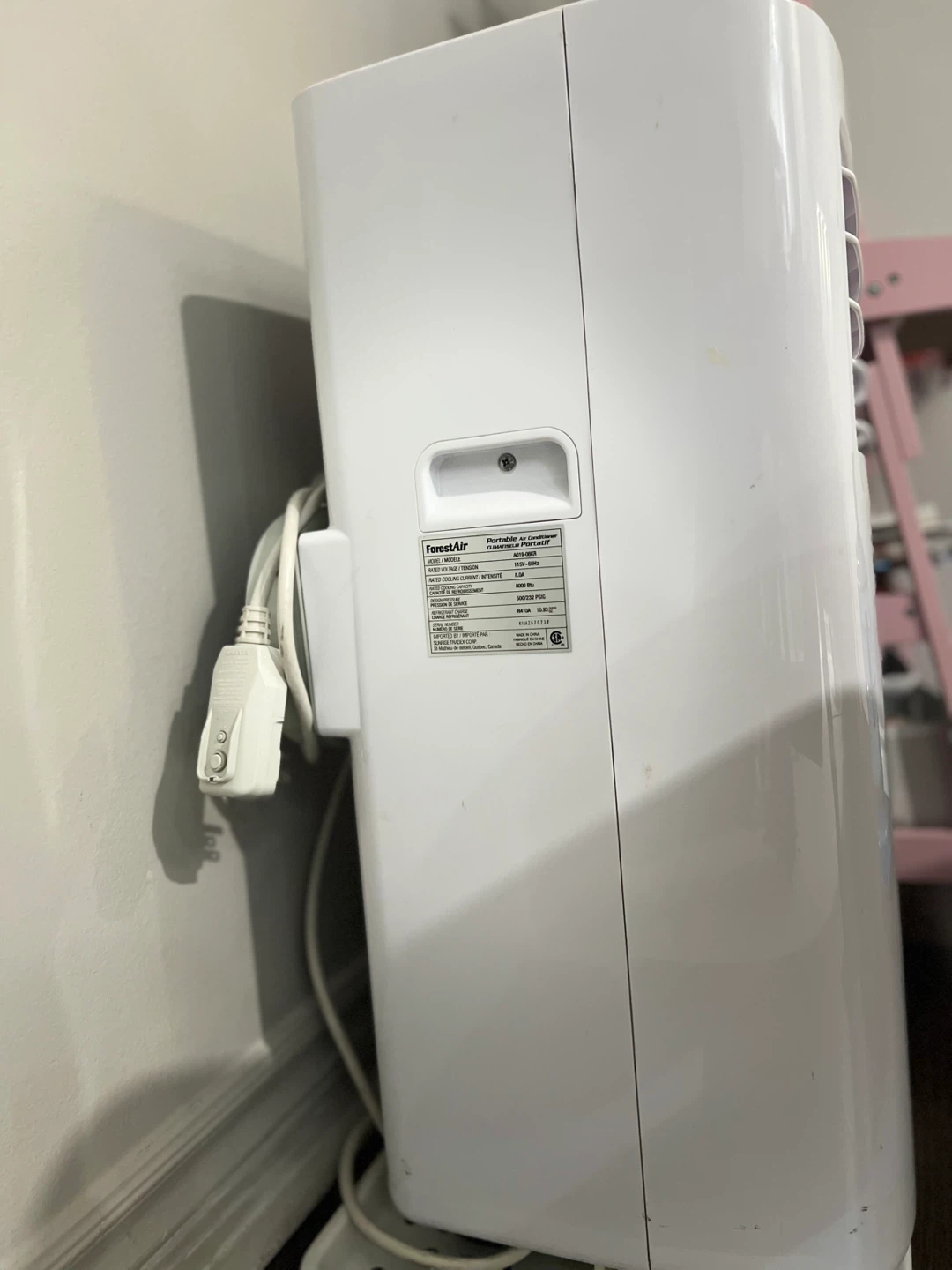 Portable Air conditioner with exhaust hose included - photo 3
