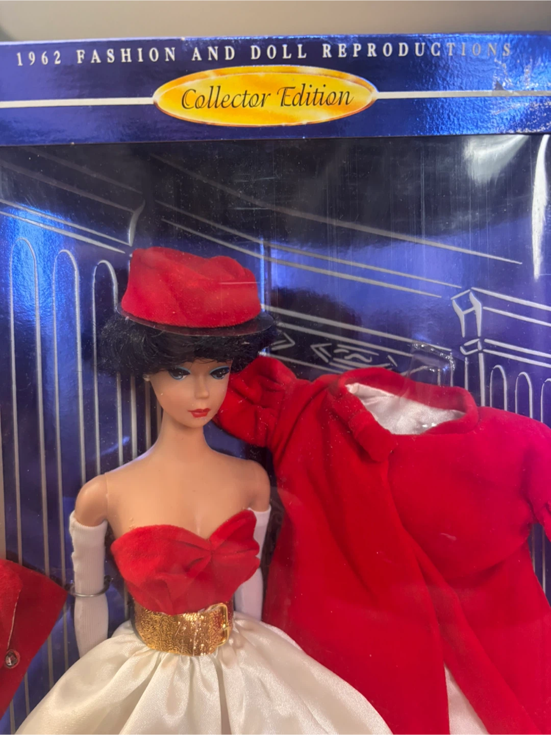 Barbie Silken Flame 1997 Reproduction - photo 3
