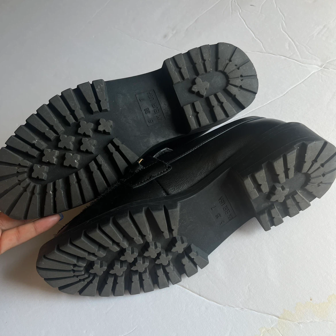 Primark Black Chain Loafers - photo 4