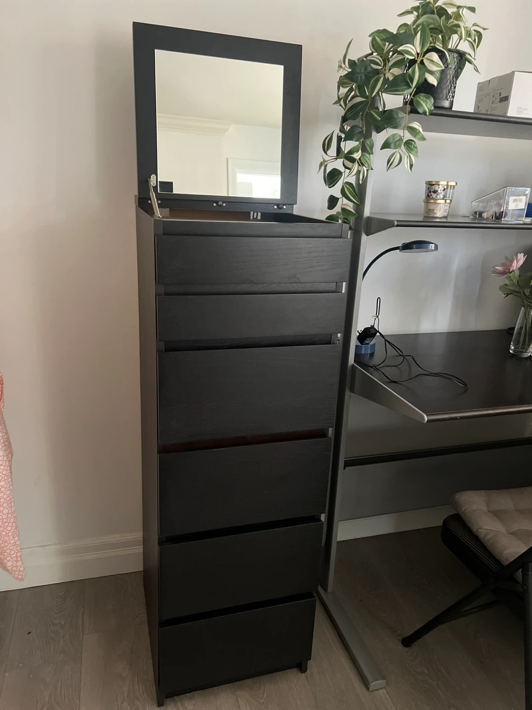 IKEA MALM 6-Drawer Chest with Mirror,small fee for delivery